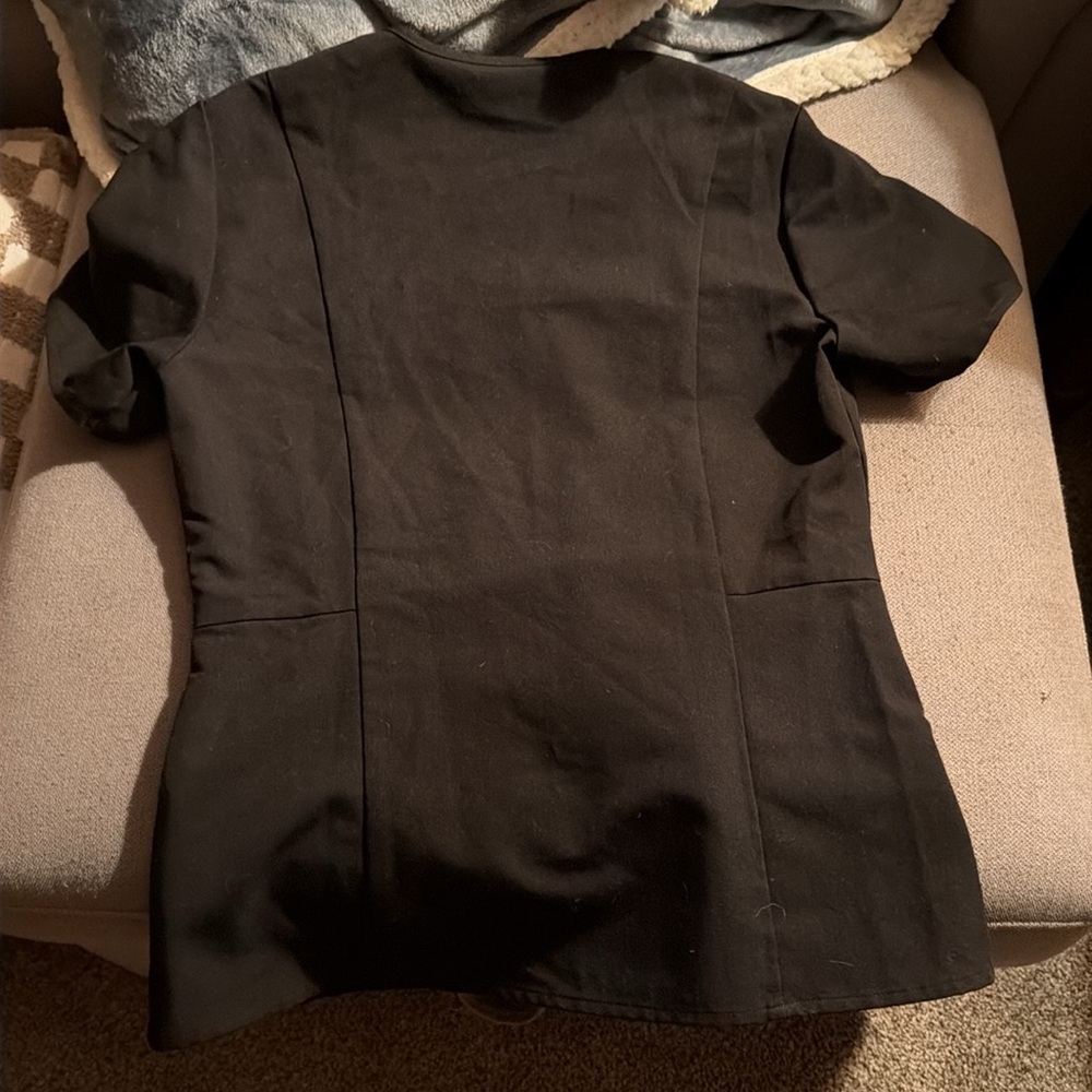 Figs Scrub Top Black - Picture 4 of 4